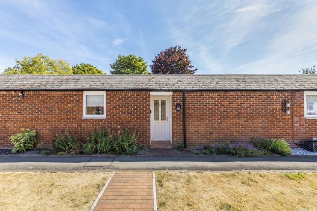 1-bed terraced on 48 Dibleys, Didcot, £150,000