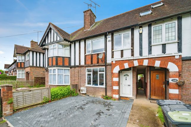 Thumbnail Terraced house for sale in Gardenia Avenue, Luton, Bedfordshire