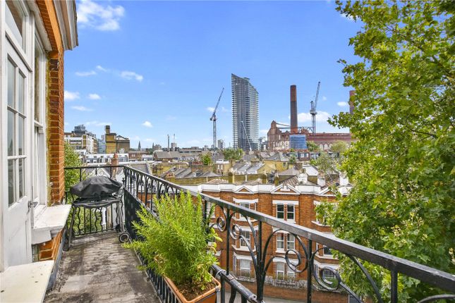 Flat for sale in Cornwall Mansions, Cremorne Road