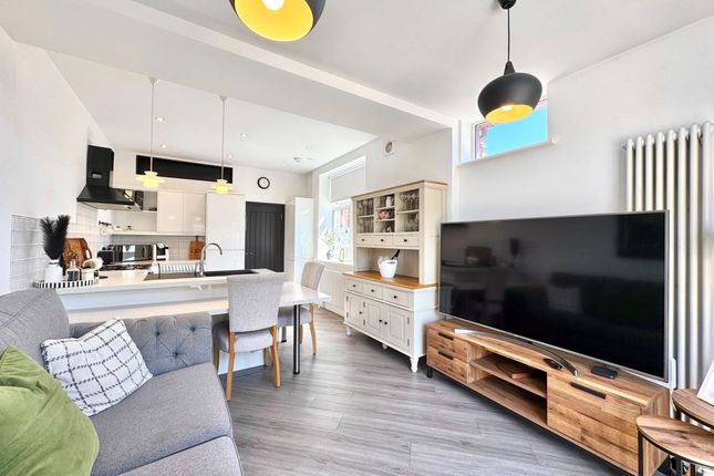 6a Bentinck Drive, Troon photo 3