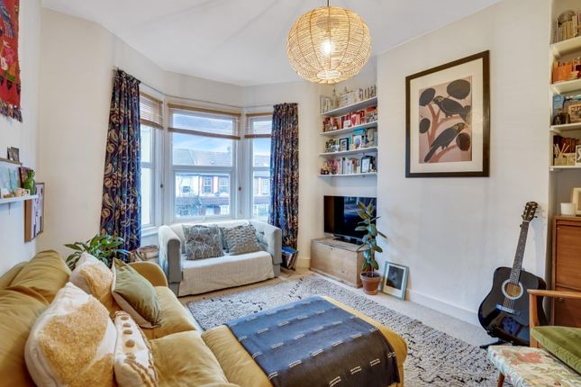 85b, Marlow Road, London photo 2
