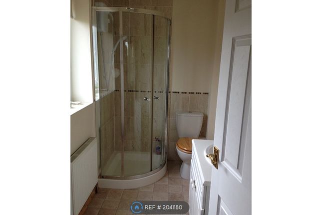 2nd Bathroom