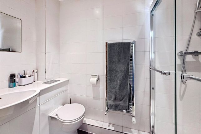 Flat 8, 76 Clarendon Park Road, Leicester photo 4