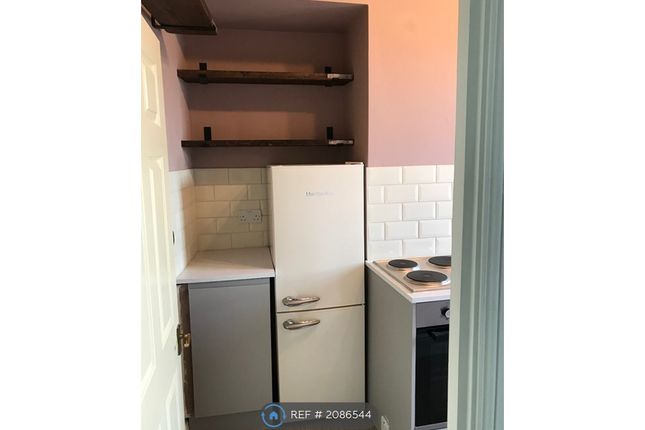 Thumbnail Flat to rent in Worcester Street, Gloucester