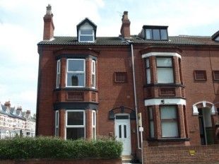 Flat to rent in Flat 2, 77 Broxholme Lane, Doncaster, South Yorks