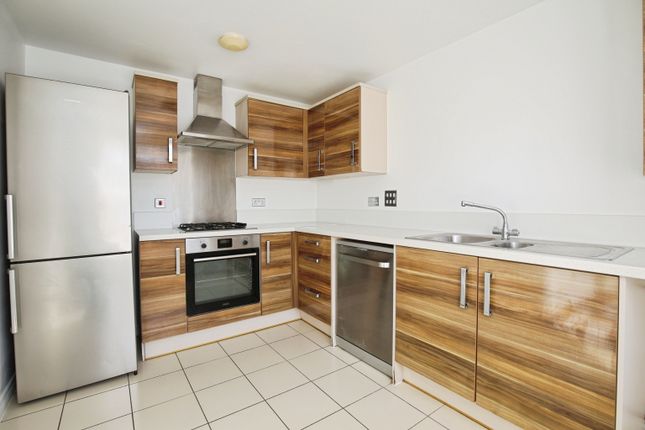 7, Yarrow Close, Andover photo 3