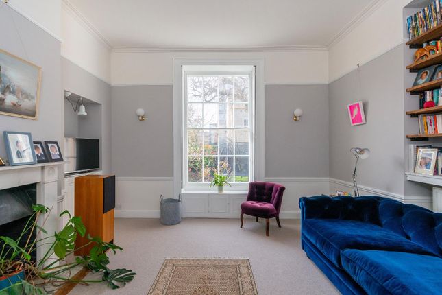0W2Pcn - Sitting Room Bedroom C.Jpg