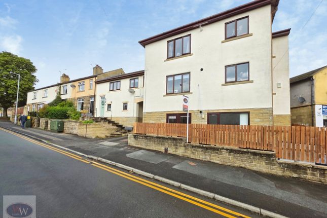 1 West Court, Westgate, Baildon photo 2