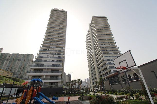 Thumbnail Apartment for sale in Necip Fazıl Kısakürek, Esenyurt, İstanbul, Türkiye