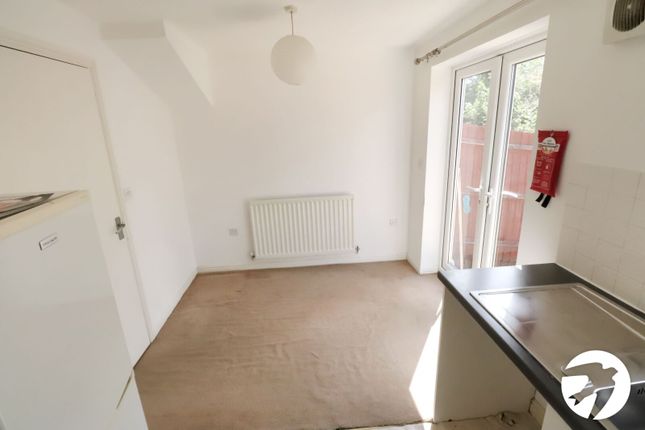 16, Poppy Close, Belvedere photo 4