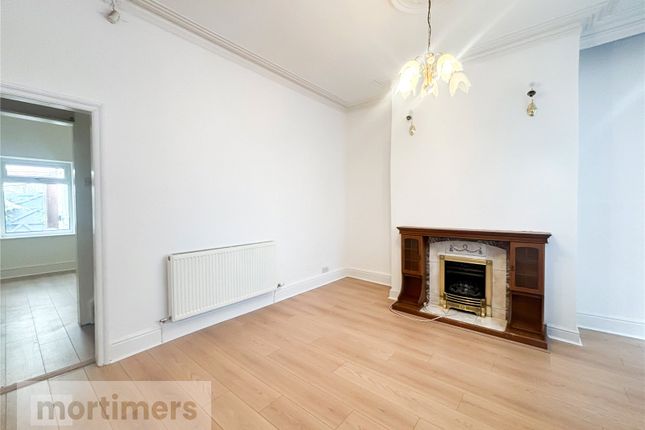24, Kings Road, Lancashire photo 3