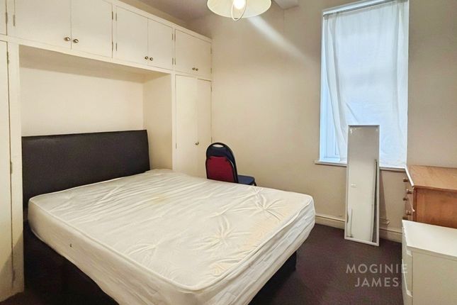 Flat 2, 177A, Newport Road, Cardiff photo 3