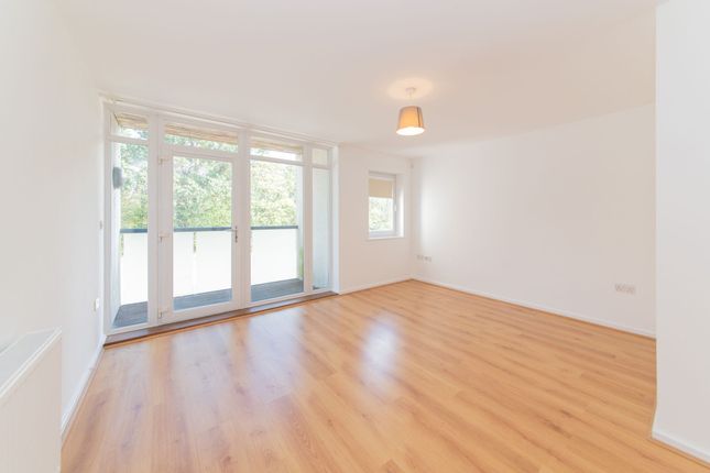 Flat 2, Newhall House, London photo 2