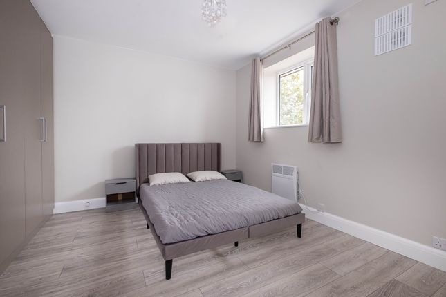 16, Vine Place, Hounslow photo 4