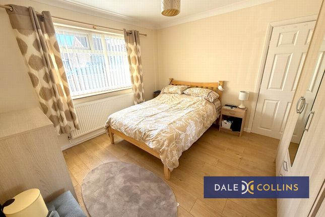 8, Dawn View, Stoke on Trent photo 5