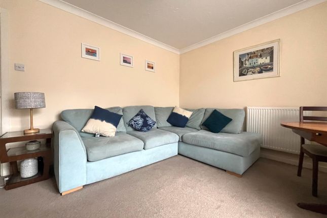 3 Beachside Court, 14, Victoria Avenue, Swanage photo 3