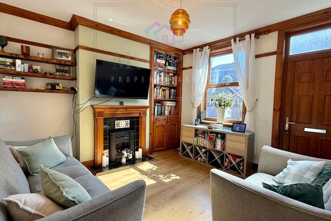 3 Bracken Hill, Pontefract photo 2