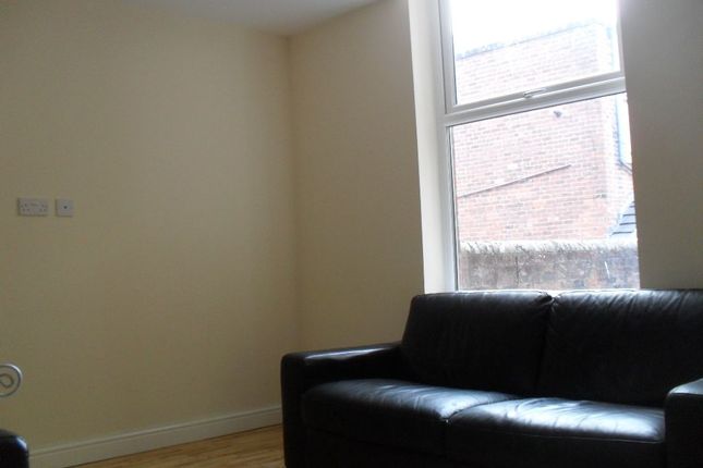Thumbnail Terraced house to rent in Burrow Road, Preston