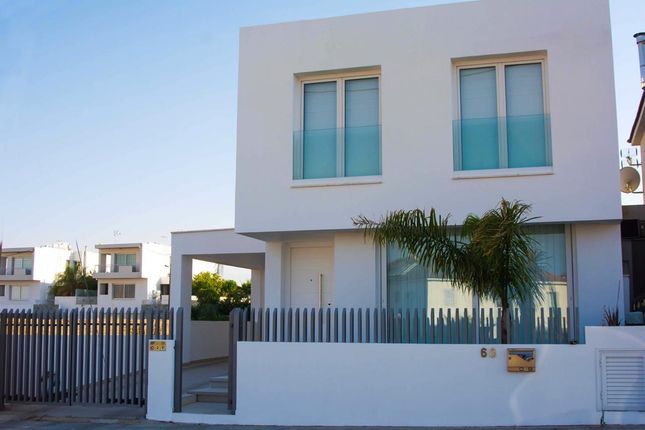 Thumbnail Villa for sale in Stelmek, Nicosia, Cyprus