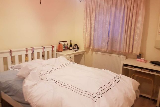 Thumbnail Room to rent in Morphou Road, London