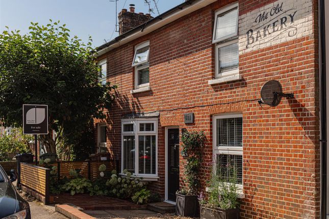 Thumbnail Flat for sale in Priory Road, Reigate