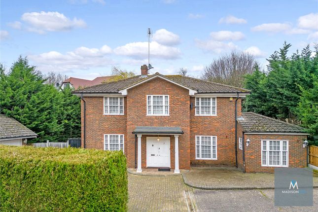 Thumbnail Detached house for sale in Audleigh Place, Chigwell, Essex