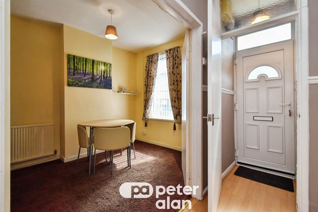 4, Queens Road, Merthyr Tydfil photo 4