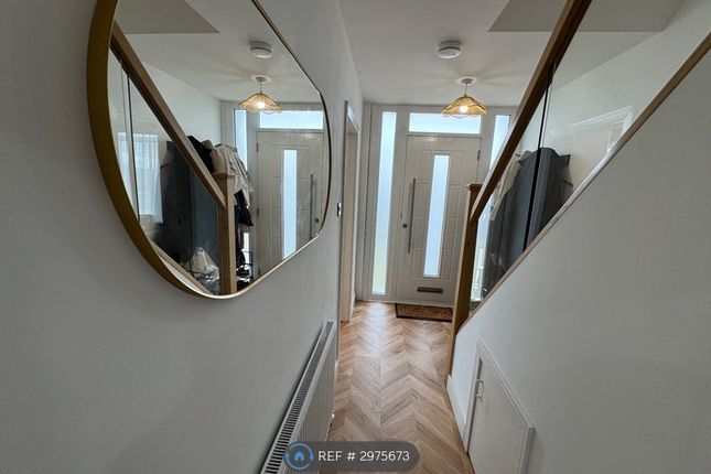 Hall Crescent, Rotherham photo 5