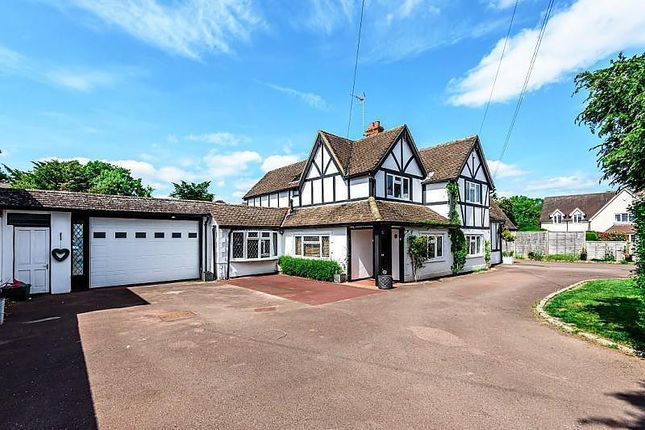 Thumbnail Detached house for sale in Woods Road, Caversham, Reading