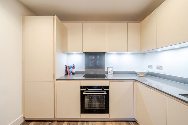21 Alloy House,, Moulding Lane, London photo 2