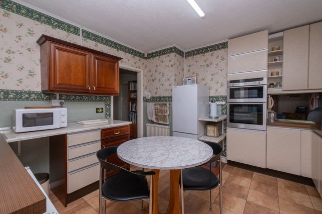 17, Manor Drive, Birchington photo 4