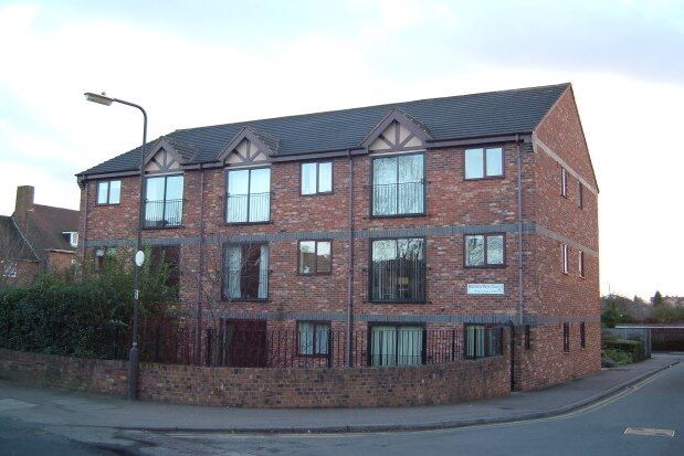 Flat to rent in Rectory Park Court, Sutton Coldfield