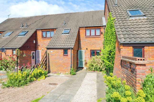 Thumbnail Terraced house for sale in Buttermere Close, St.Albans