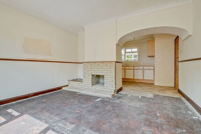 Muirfield Road, South Oxhey, Watford photo 3