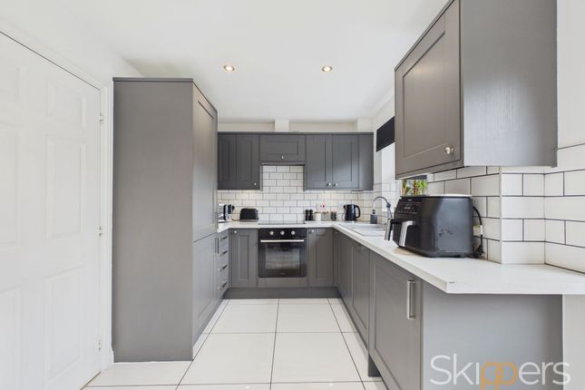 49 Bryony Drive, Ashford photo 2