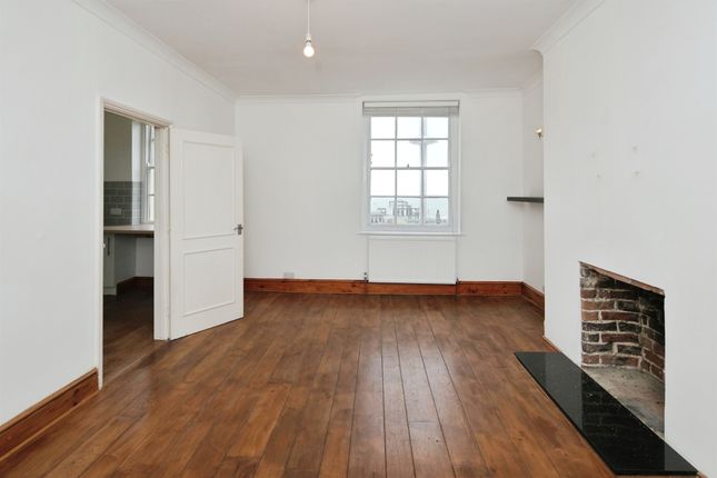 Flat 11, George Iv Mansions, 35-36, Regency Square, Brighton photo 4