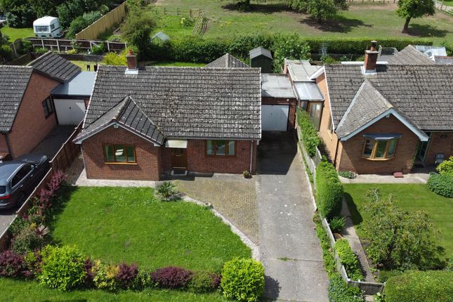 Thumbnail Detached bungalow for sale in Leverton Road, Sturton-Le-Steeple, Retford