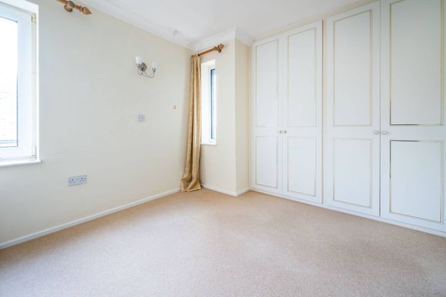 Flat for sale in Mount Place, Guildford