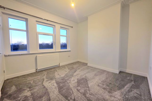3 Hill Crest, Doncaster photo 4