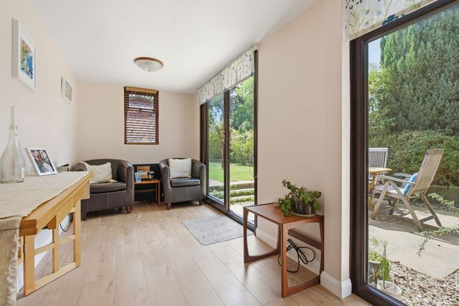 59 Bouldish Farm Road, Ascot photo 4