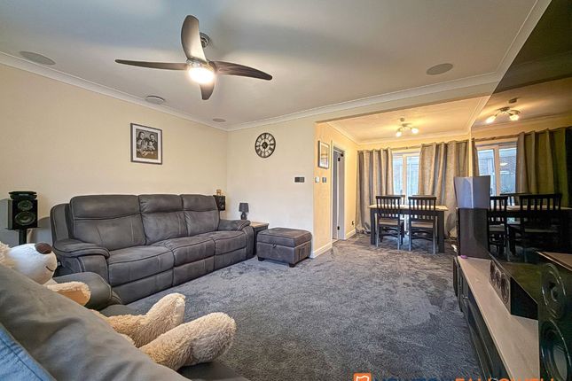4 Norman Avenue, Newark photo 2