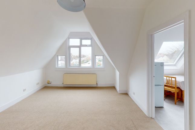 Flat 4, 39 Henleaze Road, Henleaze photo 5