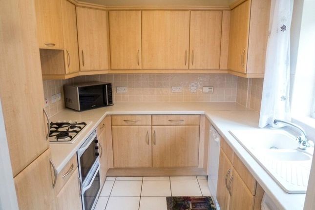 1, Tamesis Place, Caversham photo 2