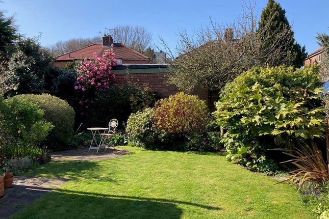 6, Holgate Lodge Drive, York photo 3