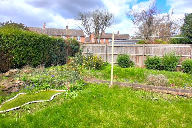 39, Low Cross, Peterborough photo 4