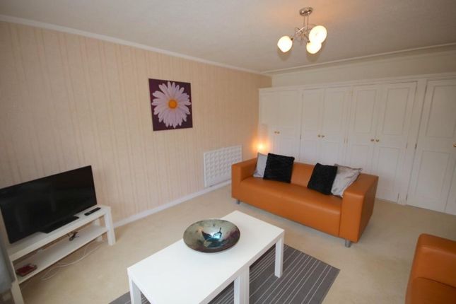 Balcarres Court, Edinburgh, EH10 5JL, Edinburgh photo 5