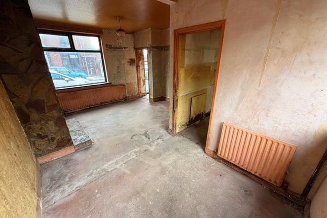 10, Knowsley Grove, Bolton photo 3