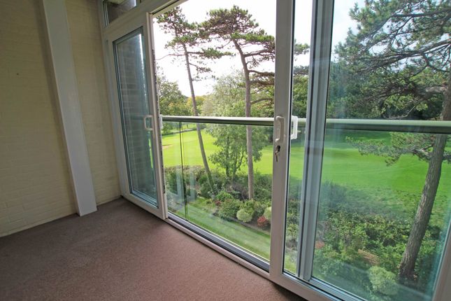 26 Linkswood, Compton Place Road, Eastbourne photo 4