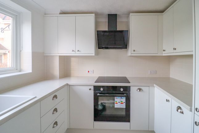 9, Foxglove Road, Attleborough photo 3