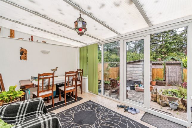 14, Whitebeam Way, Southampton photo 4